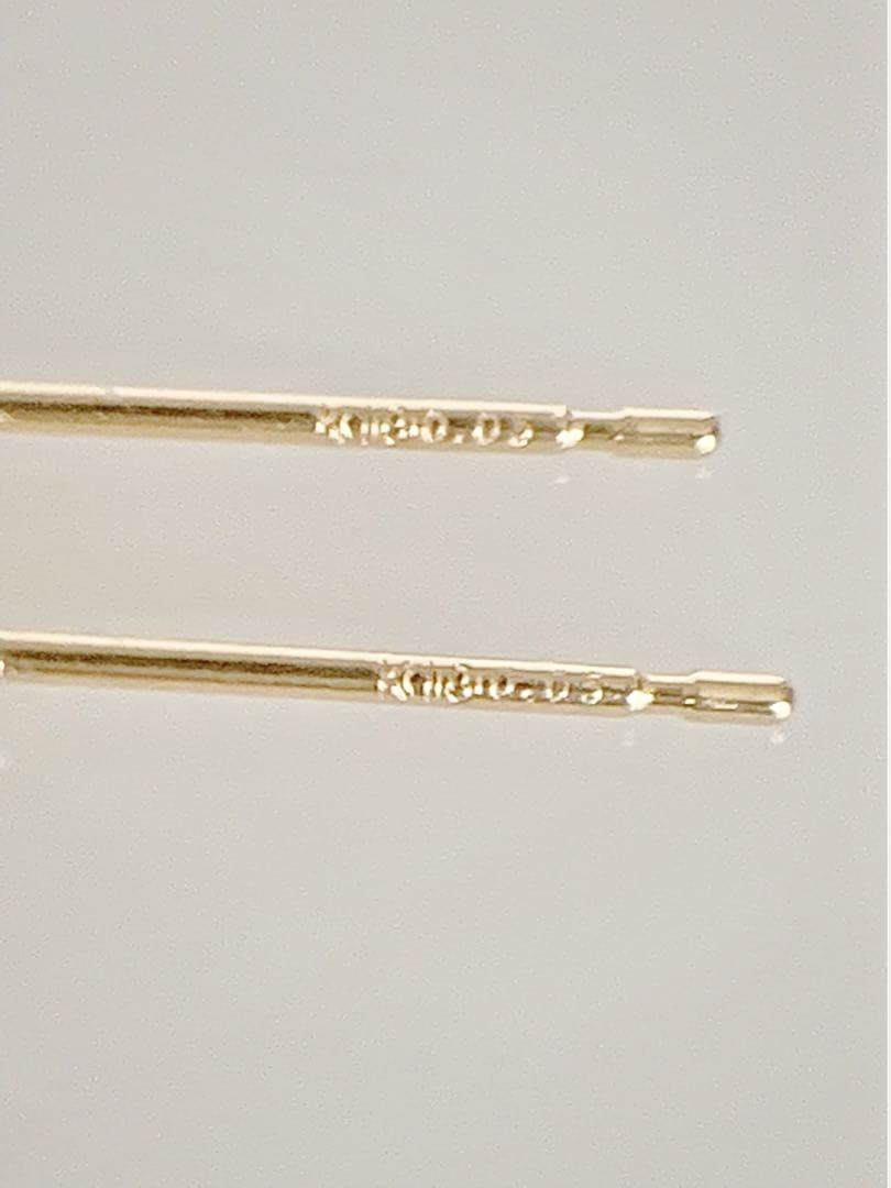 K18 天然ダイヤモンド0.10ct！シンプルピアス