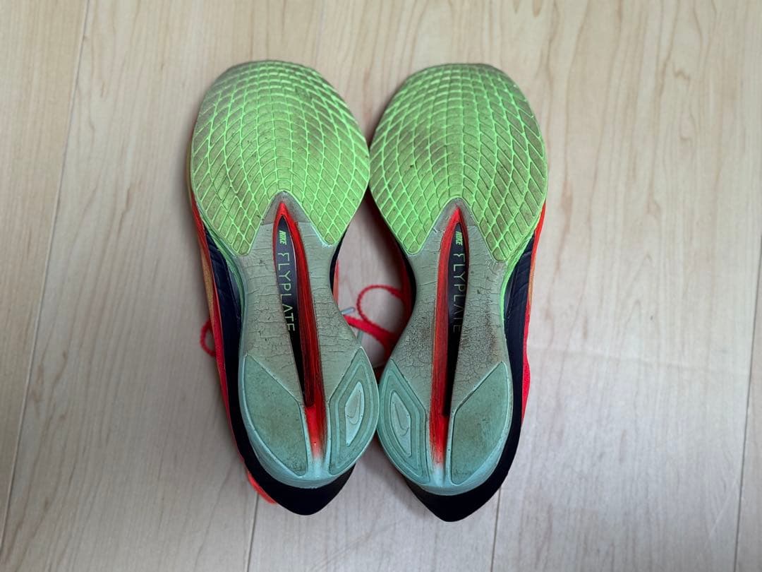 ナイキ ヴェイパーフライ4 27.5cm