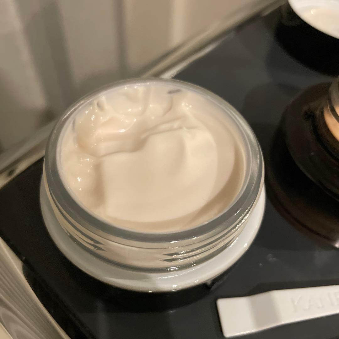 カネボウ　クリームインデイll ライブリースキンウェアll