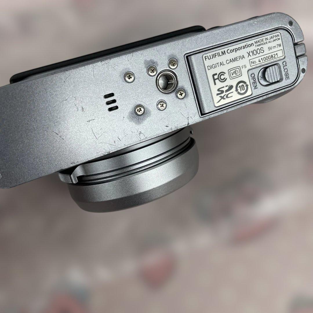 12419 FUJIFILM デジタルカメラ X100S