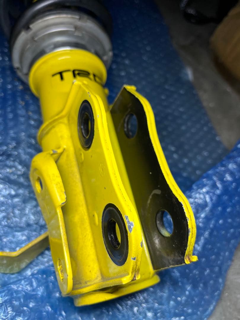 TRD 全長式サスペンション　車高調フルタップ 86 BRZ ZN6 ZC6