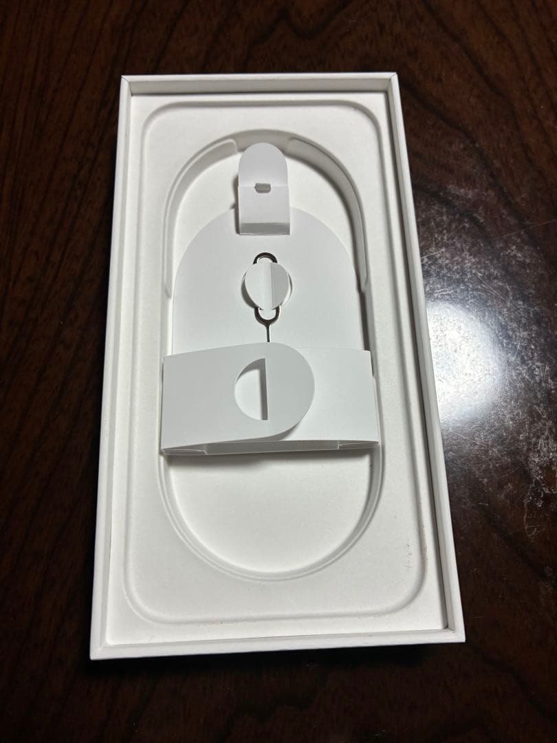 iPhone XR 本体 64GB(背面割れ)