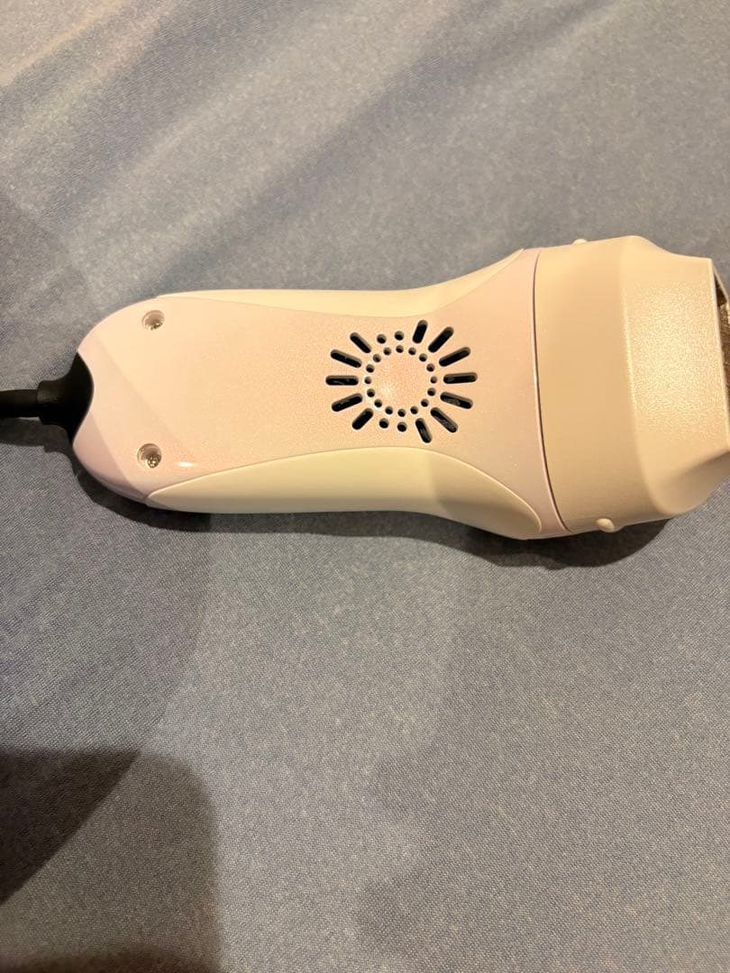 ケノン脱毛器Ver.8.4J スーパープレミアム＆スキンケアカートリッジ付き！！