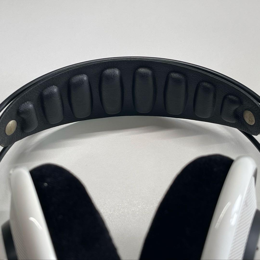 AKG Q701 ヘッドホン オープン型 ホワイト Q701WHT