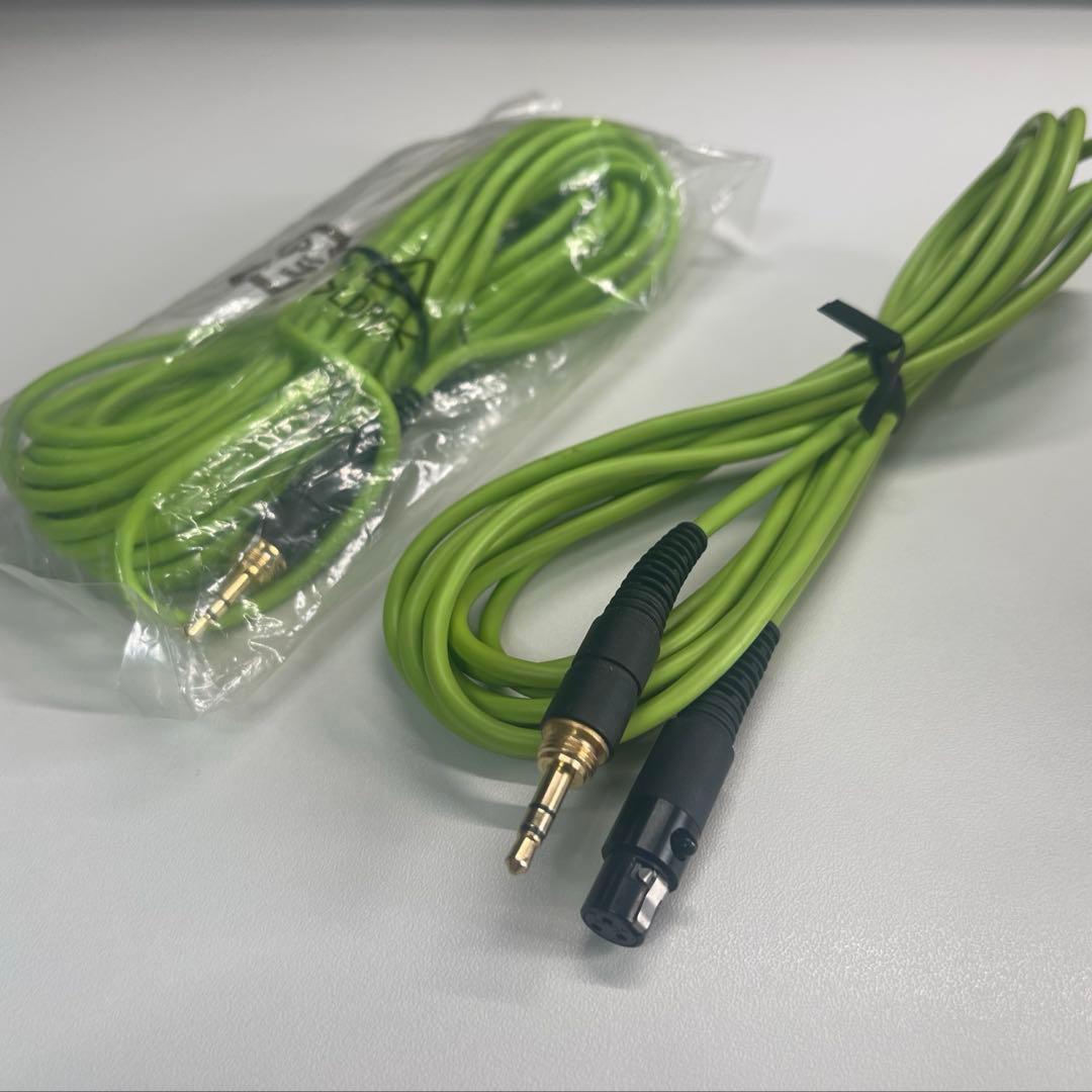 AKG Q701 ヘッドホン オープン型 ホワイト Q701WHT