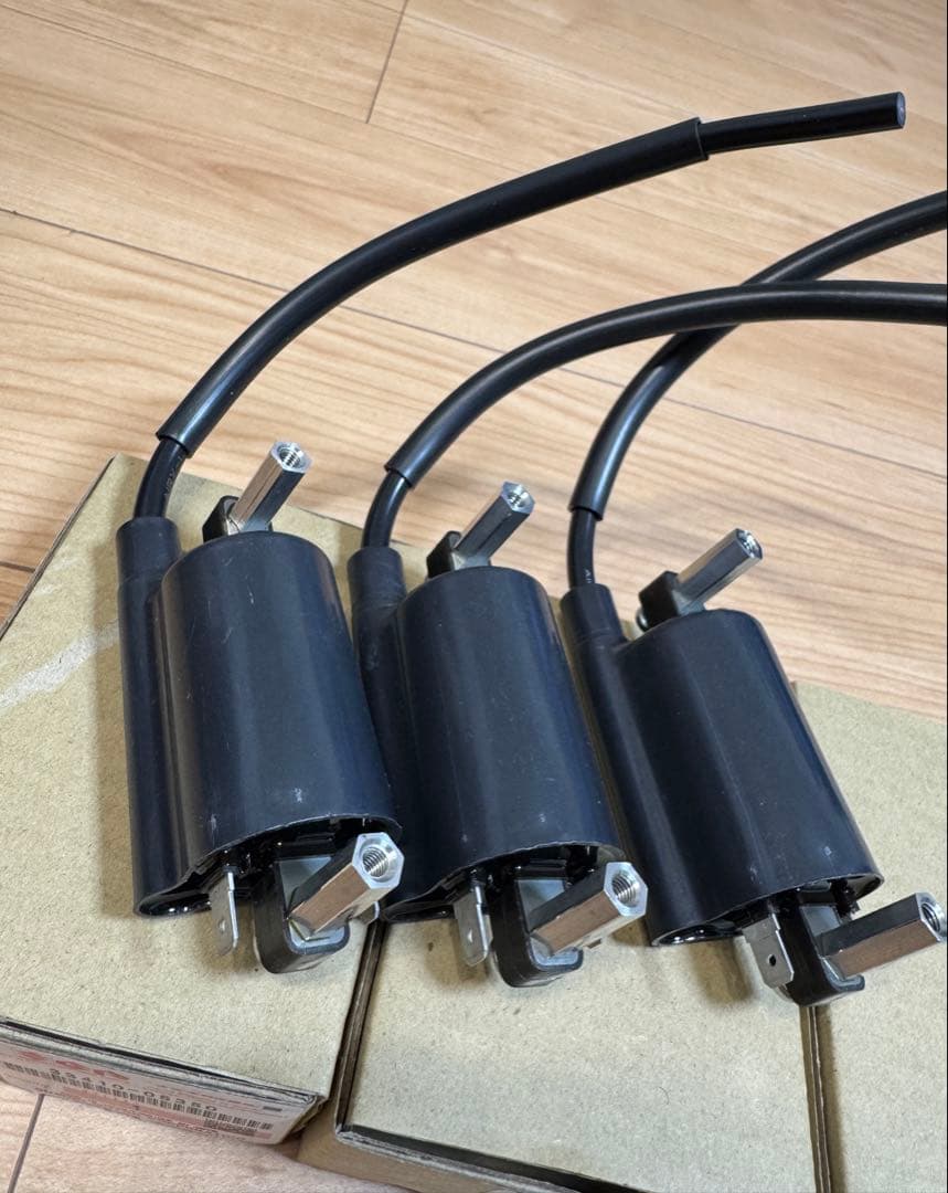 スズキ純正新品　GT380 GT550 GT750イグニッションコイル　セット