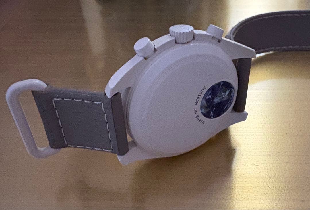 スウォッチ × オメガ MISSION ON EARTH アース デザート