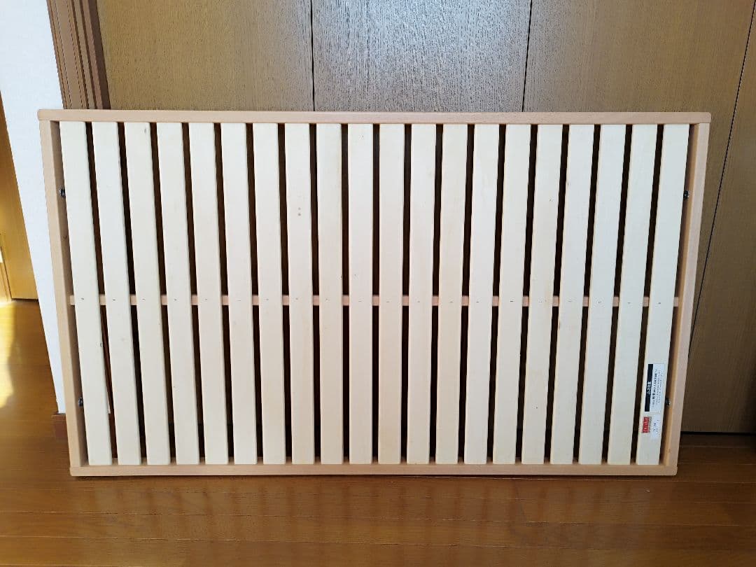 ファルスカ　ベットサイドベッド3 美品