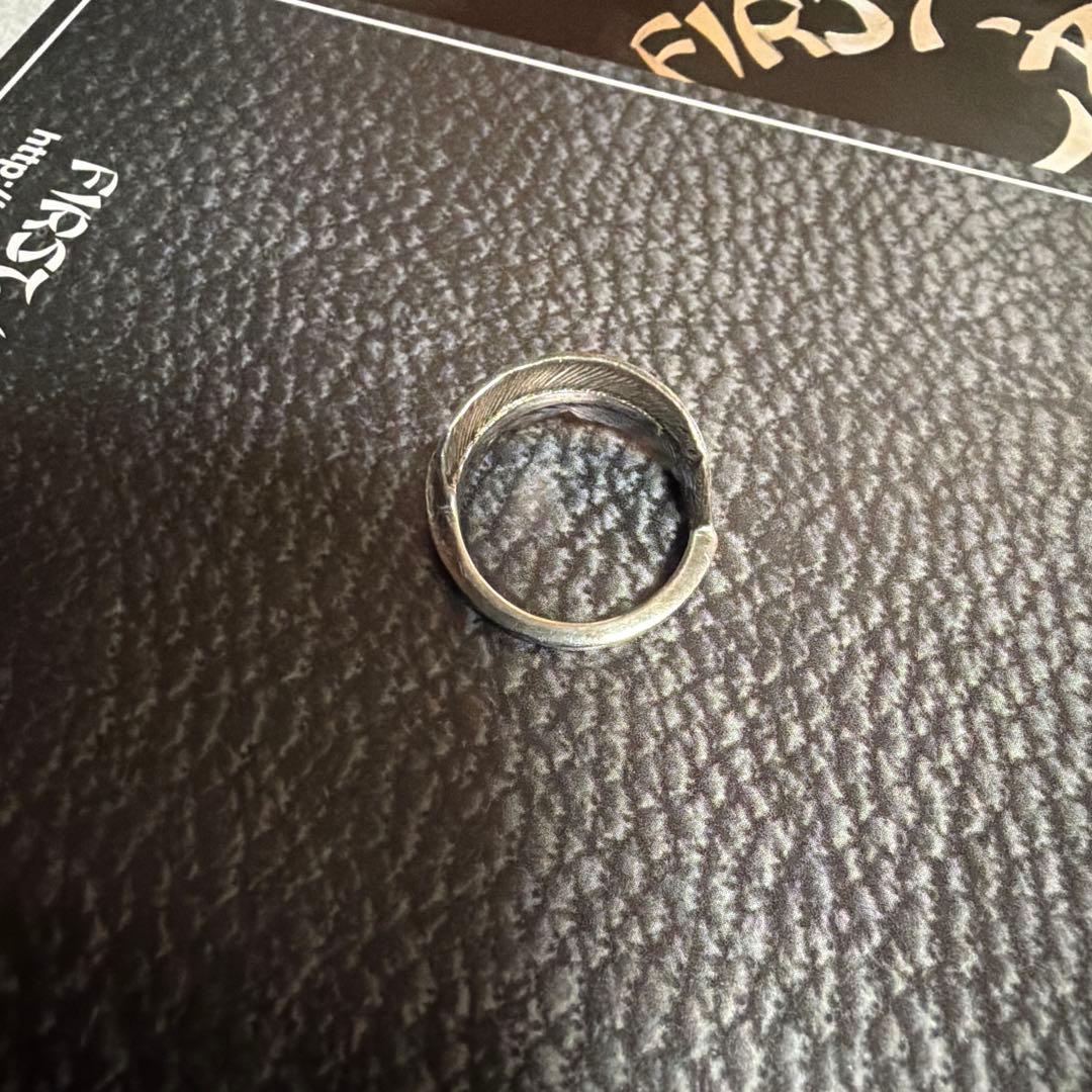 FIRST ARROW'S フェザーリング(S)