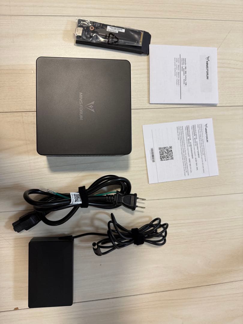 MINISFORUM ELITEMINI UM890 PRO(ほぼ新品)