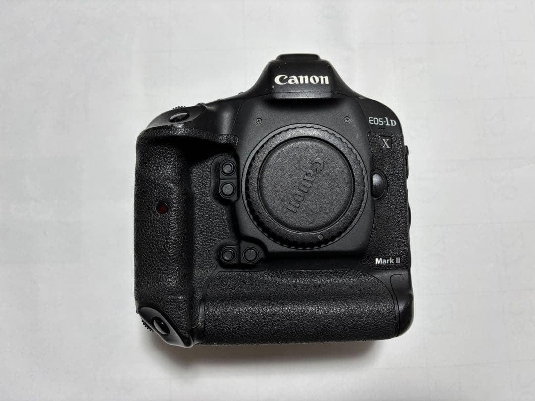 Canon EOS-1D X Mark II 本体 専用バッテリー2個付き
