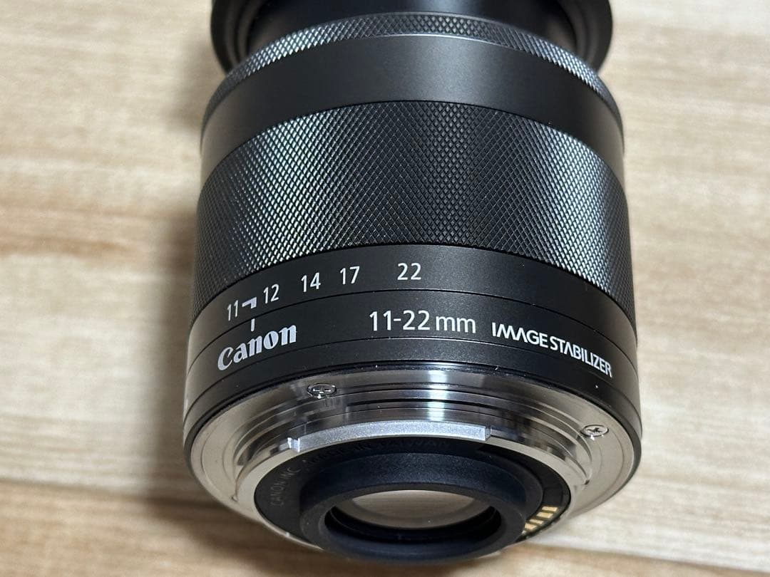 Canon EOS M3 ミラーレスカメラ 超広角ズームレンズ付き