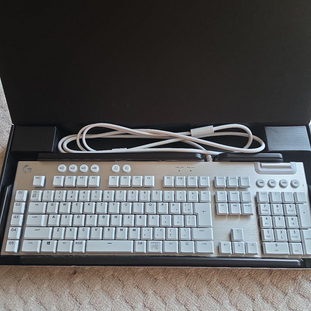 G813 Logicool キーボード　茶軸　ホワイト
