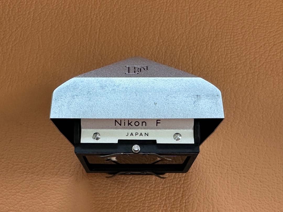 Nikon F アイレベル ボディ（前期型 ）、レンズ35mm 、135mm