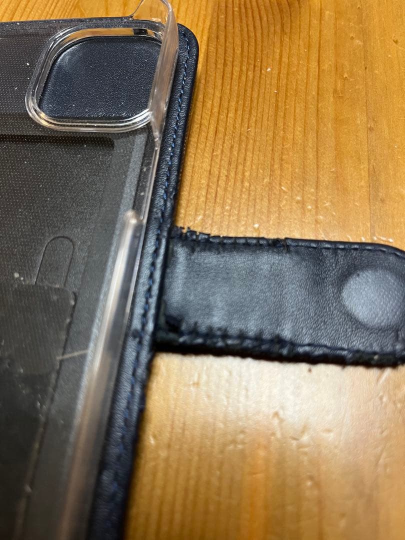 ●familiar 女の子とクマ刺繍 iPhoneケース13