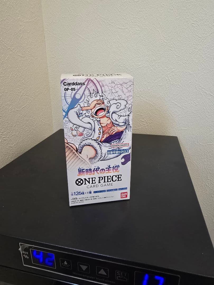 ONE PIECEカードゲーム 新時代の主役 テープ付き未開封 1box