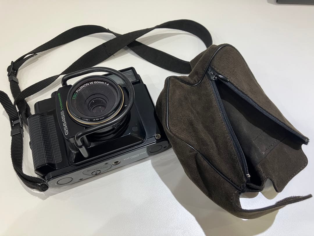 FUJIFILM GS645S フィルムカメラ