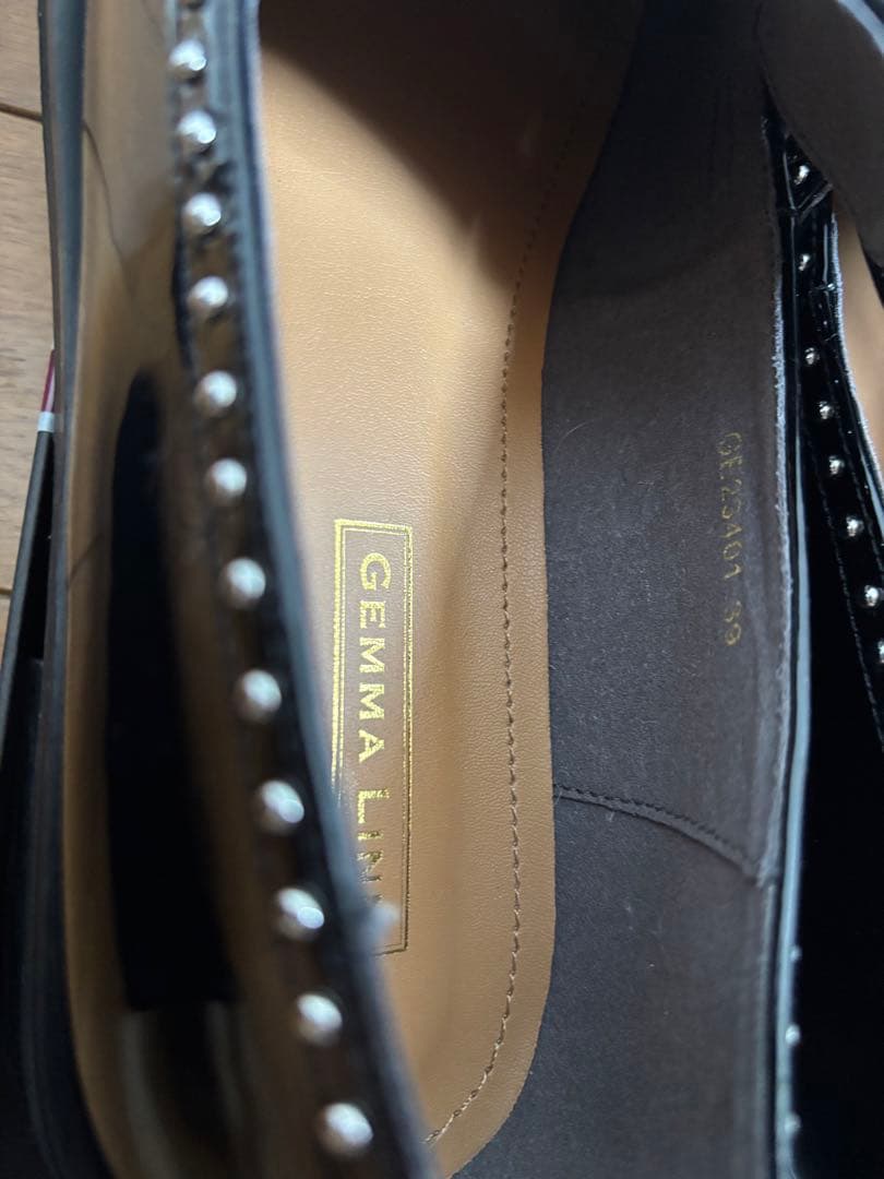 GEMMA パテント ローファー リーガル トッズ ジミーチュウ ルブタン