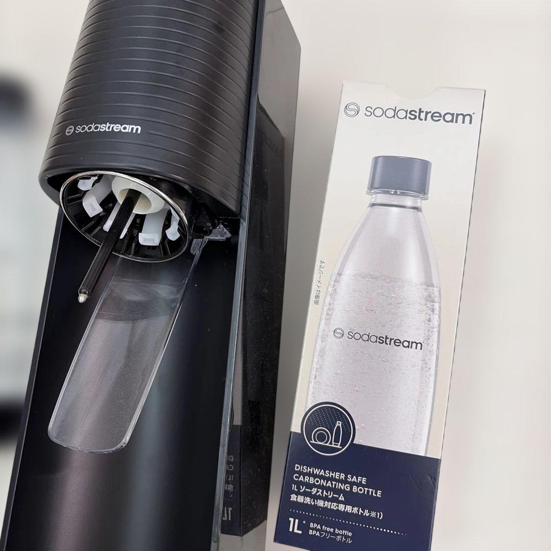 sodastream 炭酸水メーカー 1Lボトル2本、500mlボトル１本