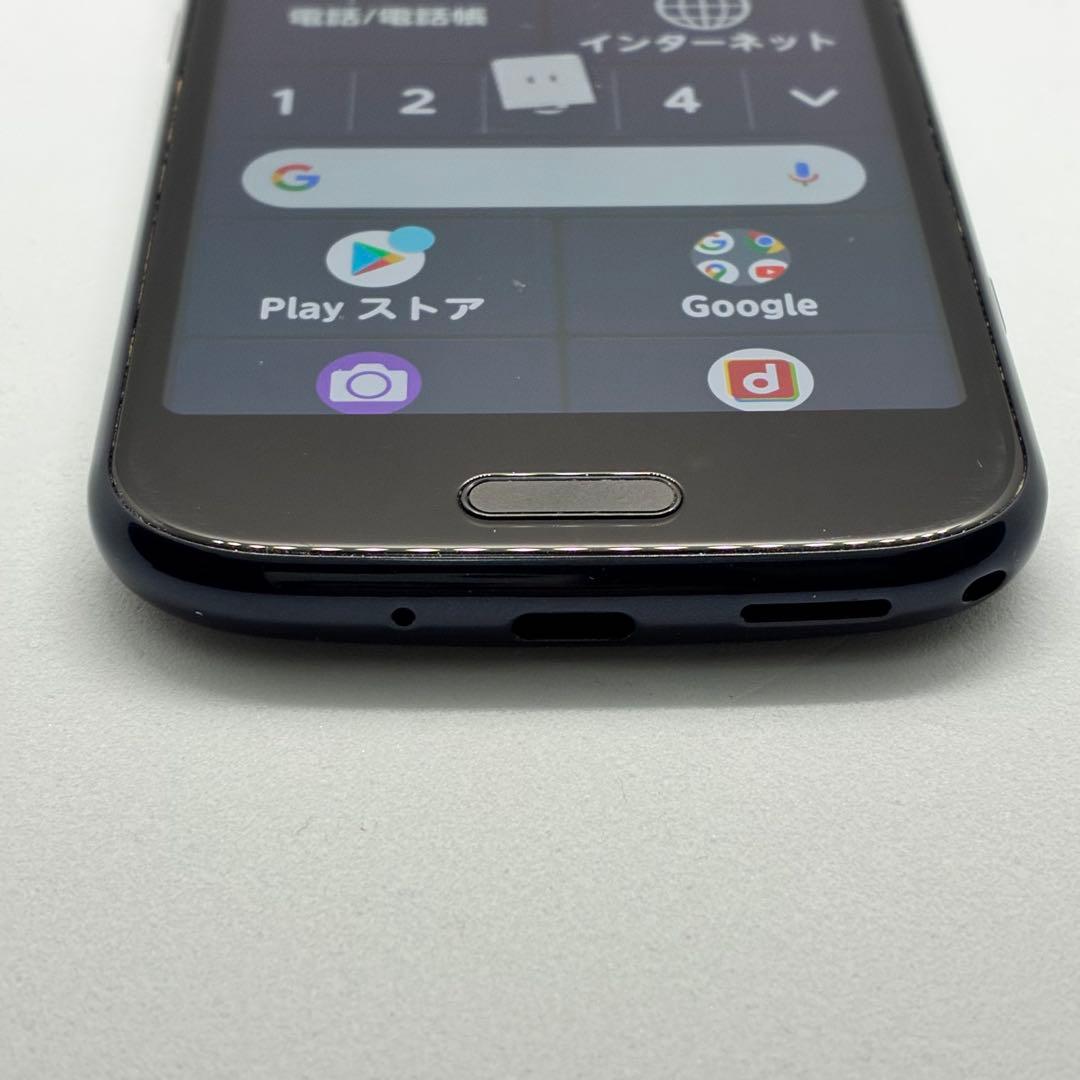 yy11000 超美品　docomo らくらくスマートフォン　F-52B