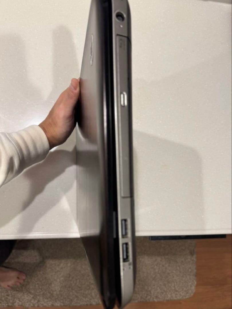 HP ノートPC Pavilion dv7 （ジャンク品）