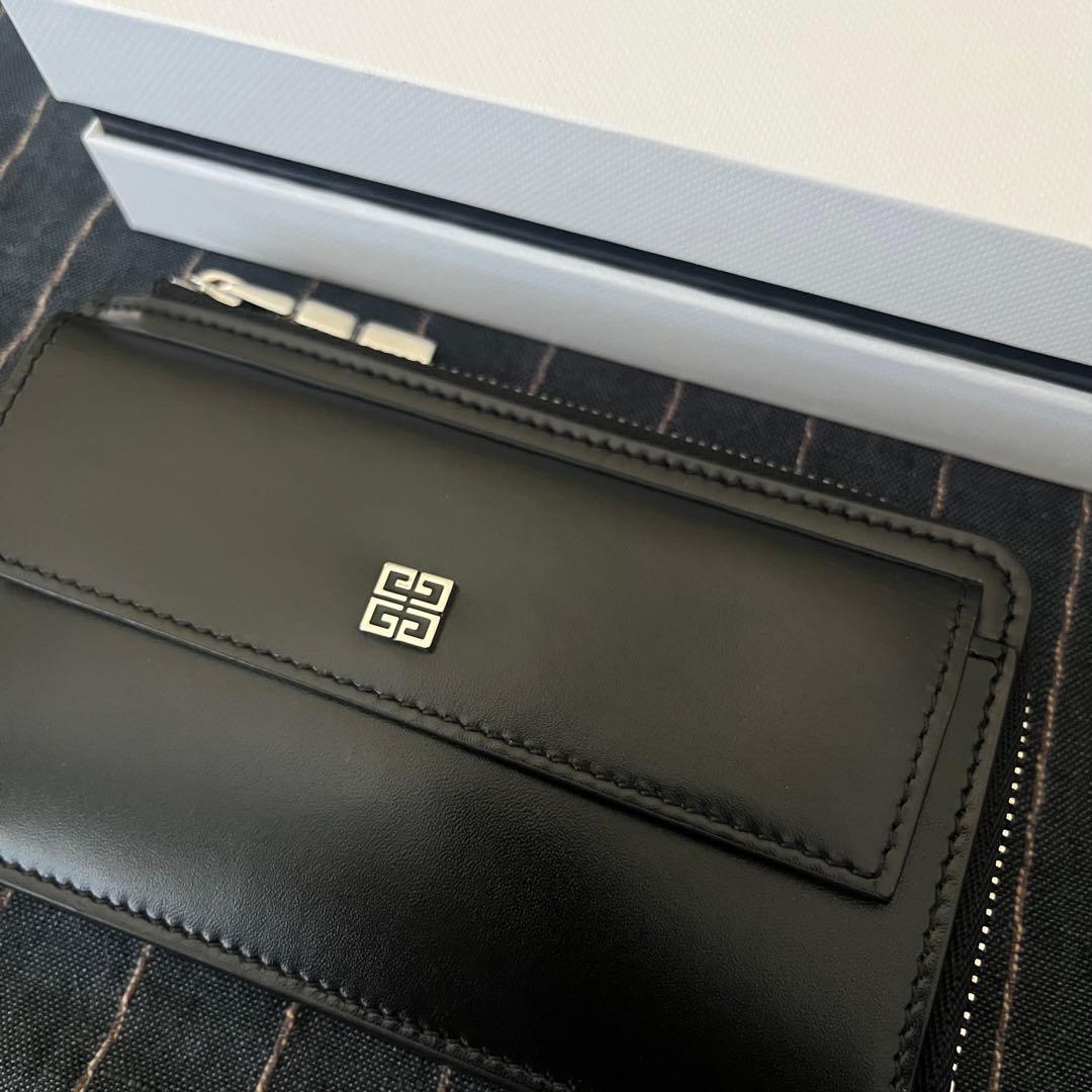 【美品】GIVENCHY ブラック カードホルダー　キーチェーン　財布