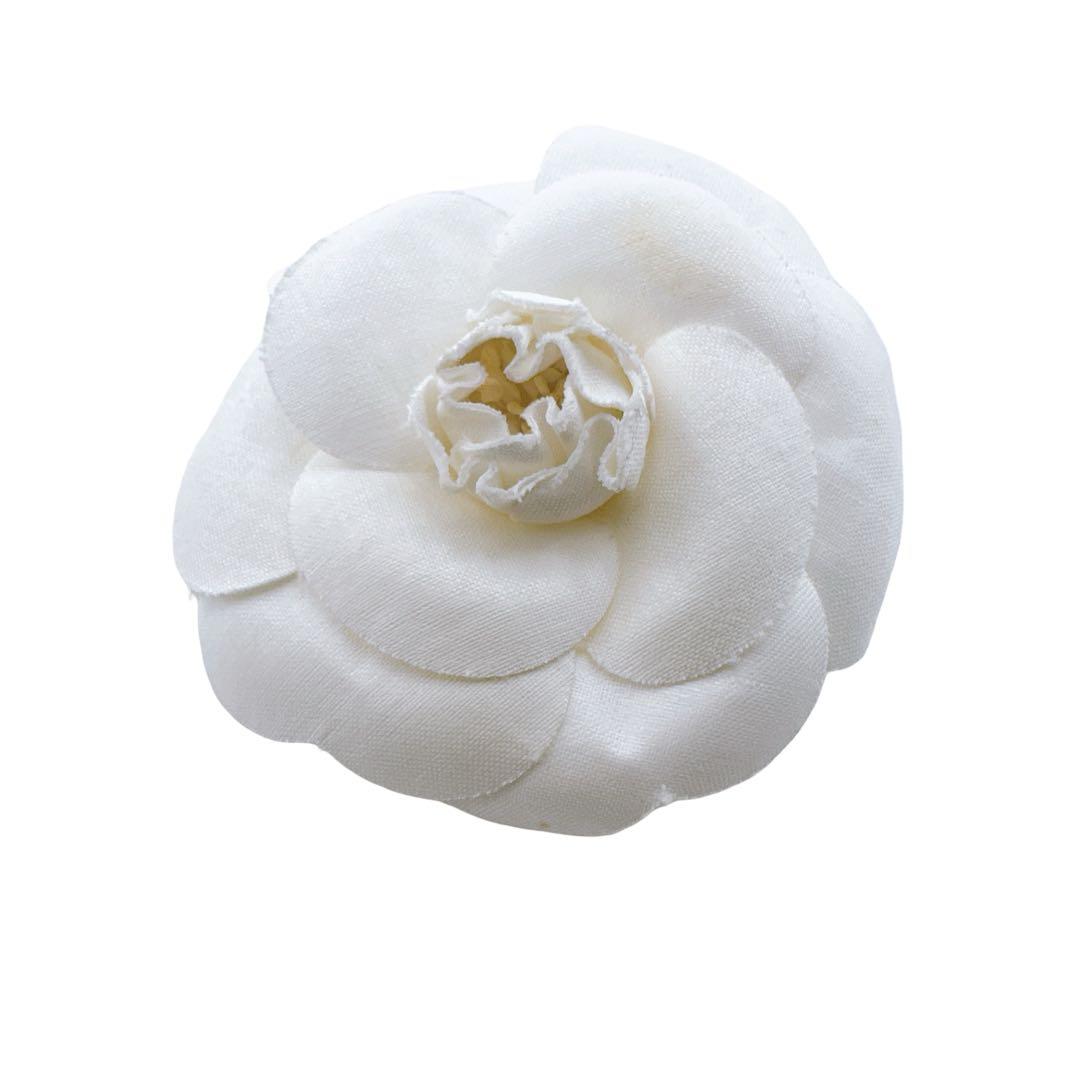 シャネル カメリア ピンブローチ ピンバッジ コサージュ レディース ホワイト