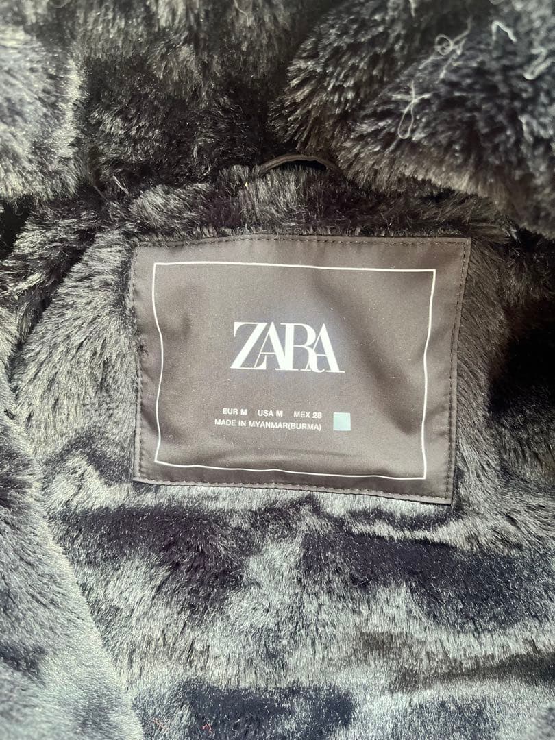 ZARA ダウンコート　スリムタイプ