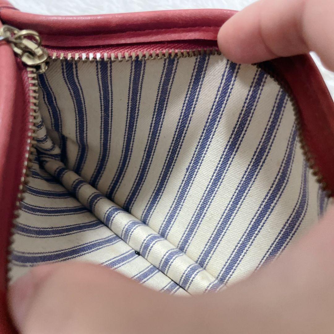 オールドコーチ　レッド　ポーチ　レディース　金具　グラブタンレザー