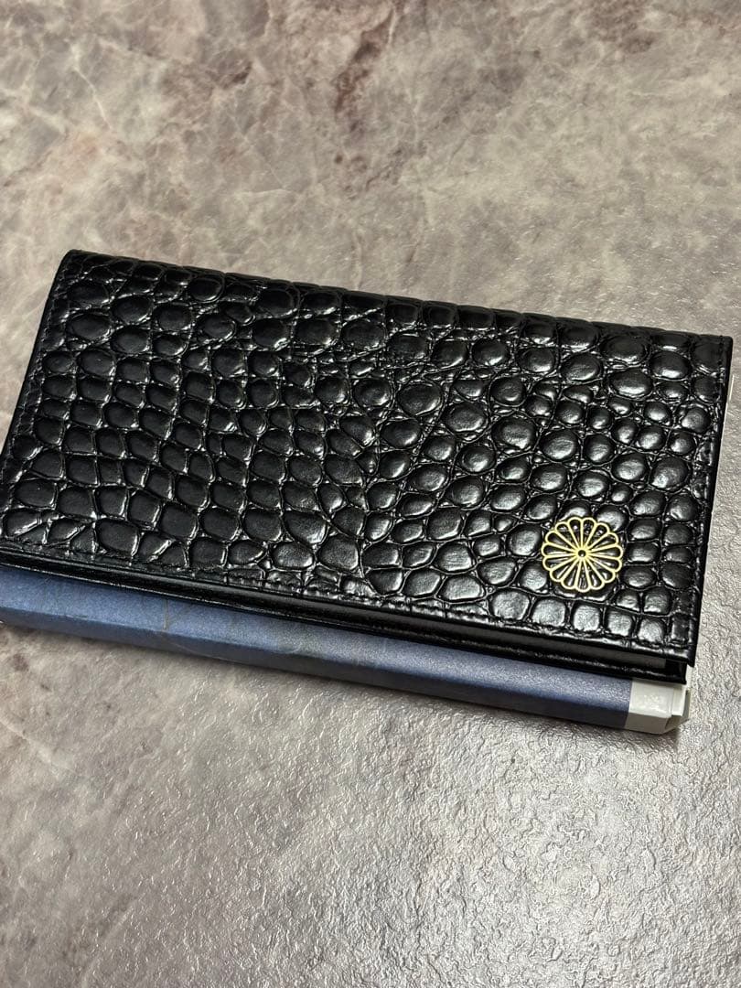 皇居　限定販売　新品　クロコ型押し　長財布　ブラック　プレゼントに♪