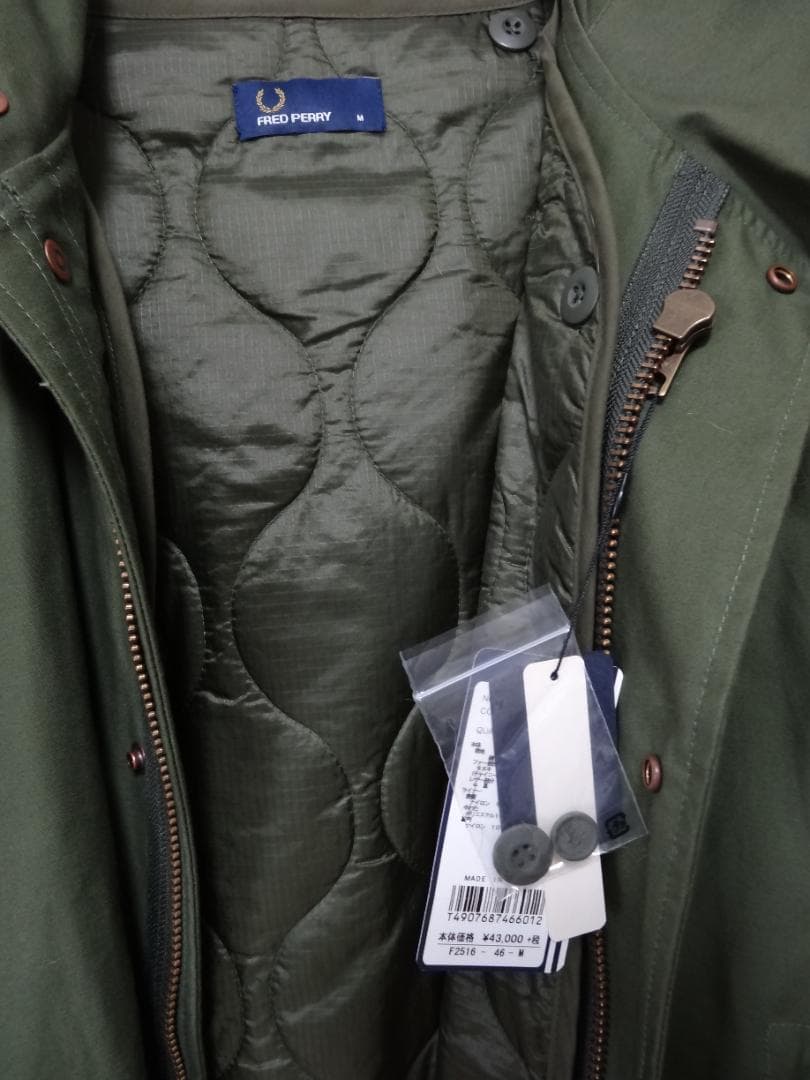 【定価43000円　タグ付き】FRED PERRY フード付きモッズコート