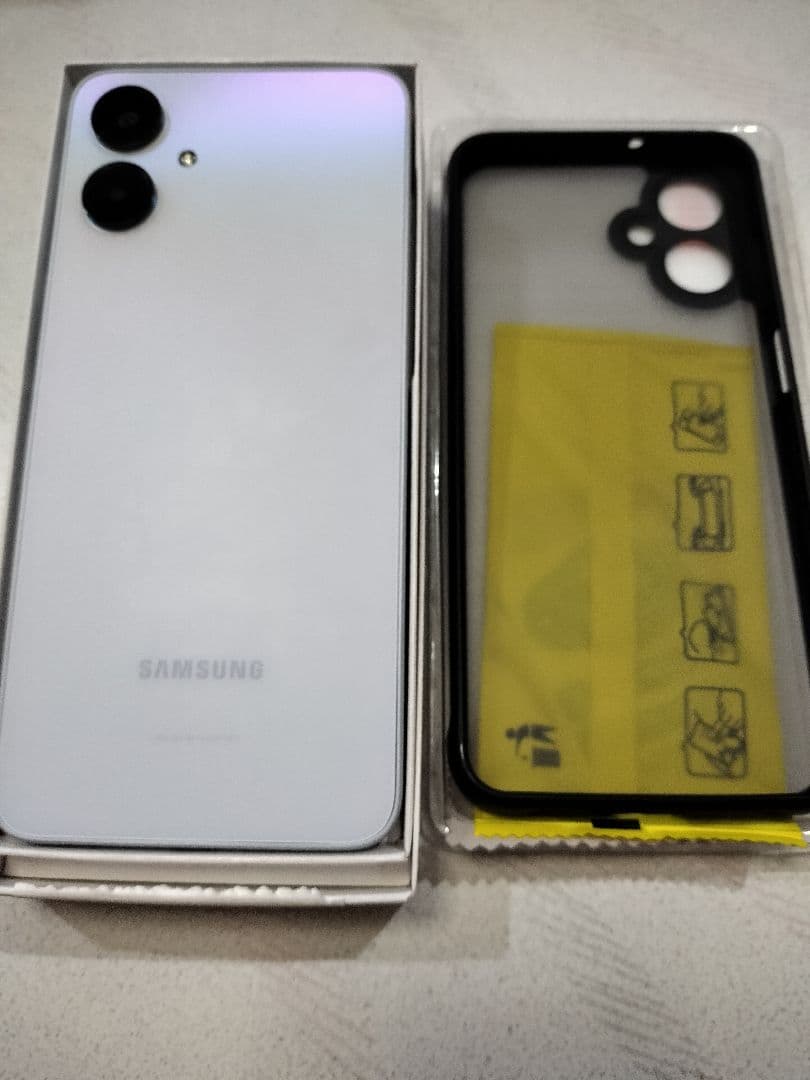 Samsung Galaxy A25 5G ケース、画面フイルム付き
