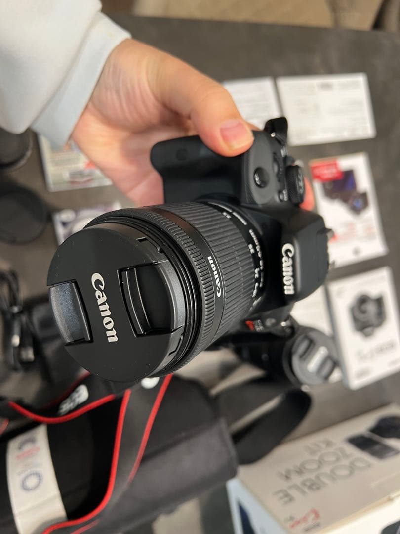 【中古美品】Canon EOS Kiss X7 ダブルズームキット
