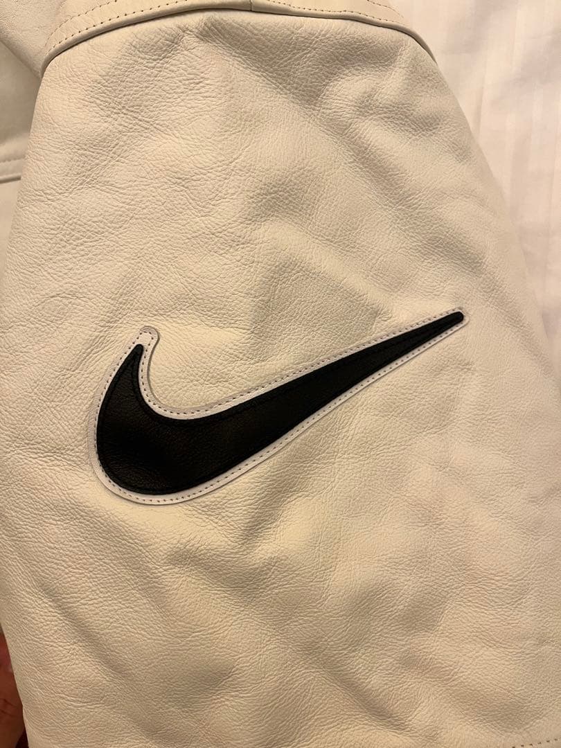 u*6様 Nike Supreme アノラックパーカー Lホワイト