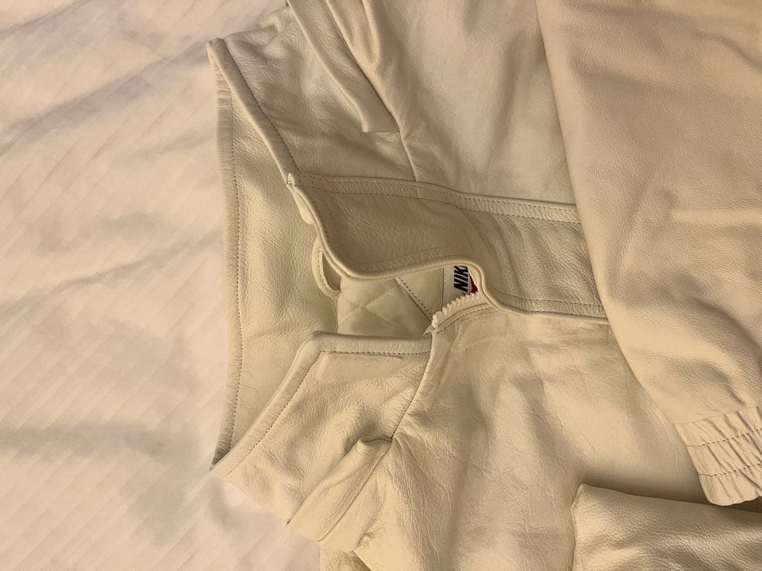 u*6様 Nike Supreme アノラックパーカー Lホワイト