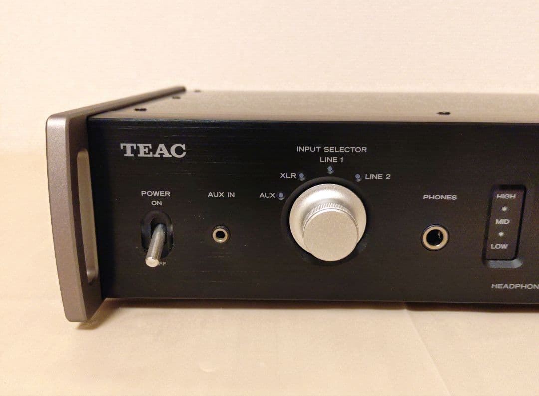 TEAC HA-501　ヘッドホンアンプ