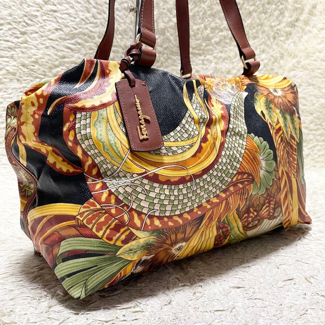 【美品】フェラガモ　ボストンバッグ　肩掛け可　ボタニカル　総柄　ゴールド金具