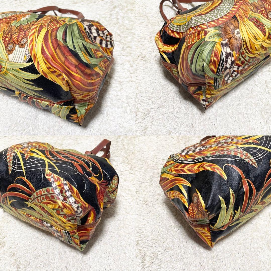 【美品】フェラガモ　ボストンバッグ　肩掛け可　ボタニカル　総柄　ゴールド金具