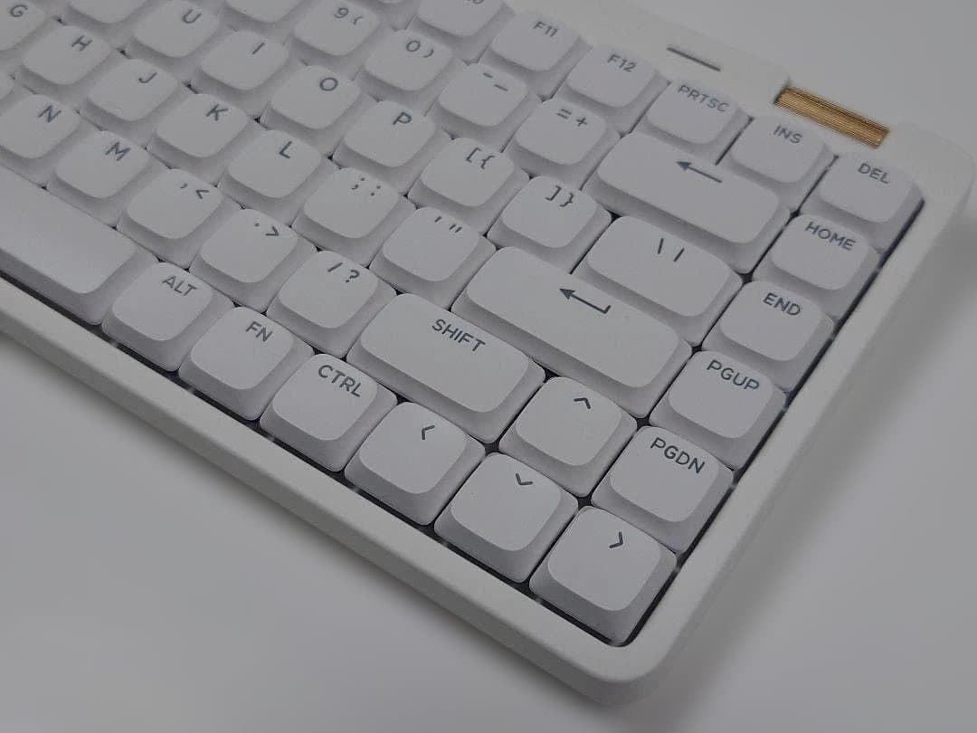 【最新Pink軸搭載】静音仕様LOFREE Flow Lite 84（ホワイト）