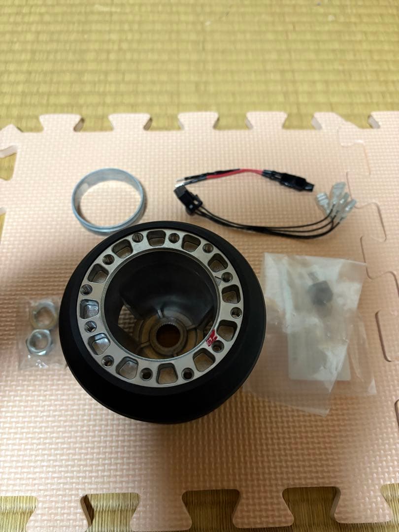 ラフィックス)86後期 ステアリングボス＋ステアリングスイッチ移設キット