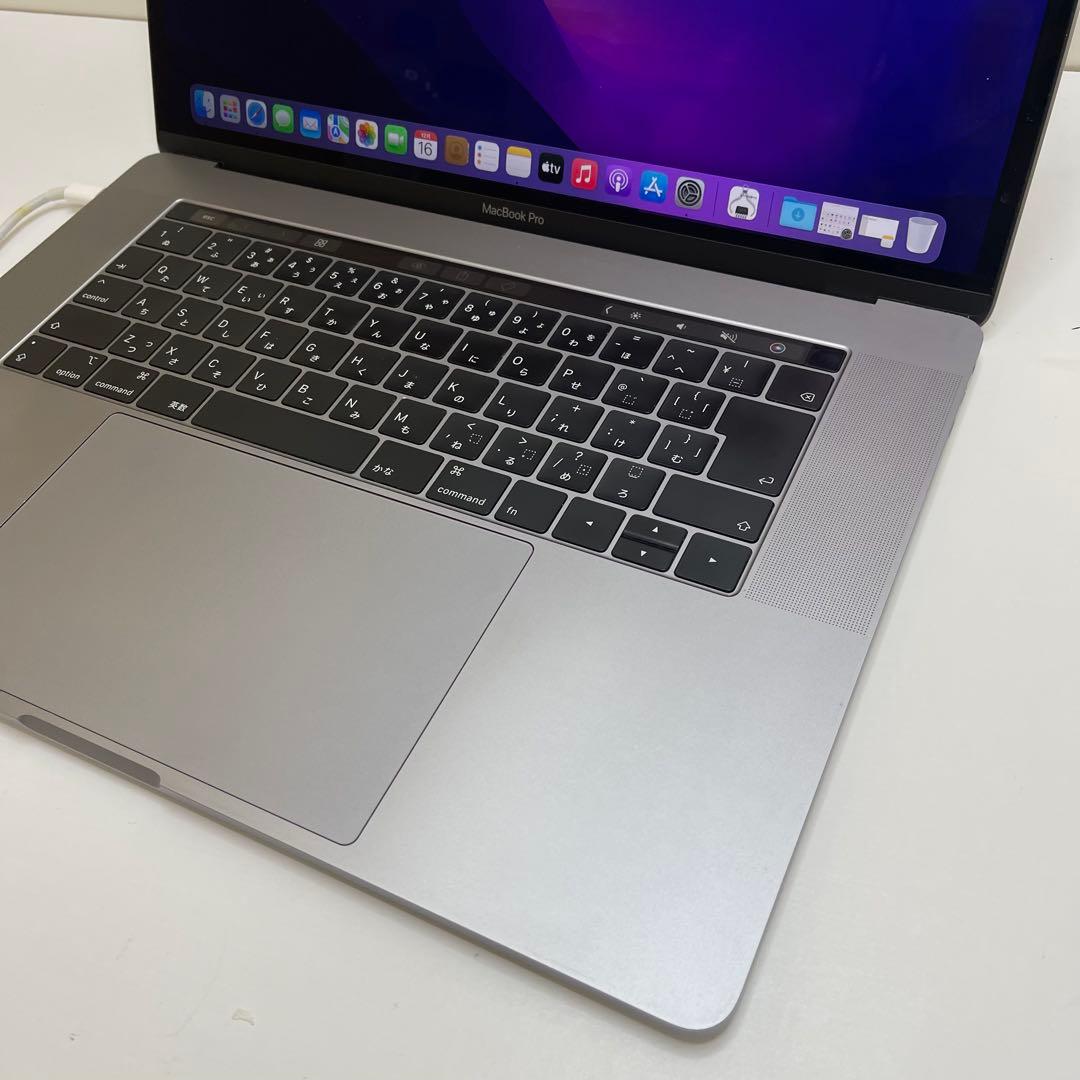 MacBook本体 Macbook Pro 2019 15inch i9 32GB SSD1TB