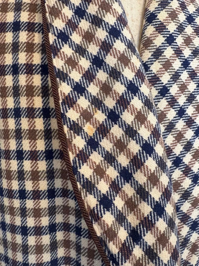 アクアスキュータム　ガンクラブチェック　ガウンコート