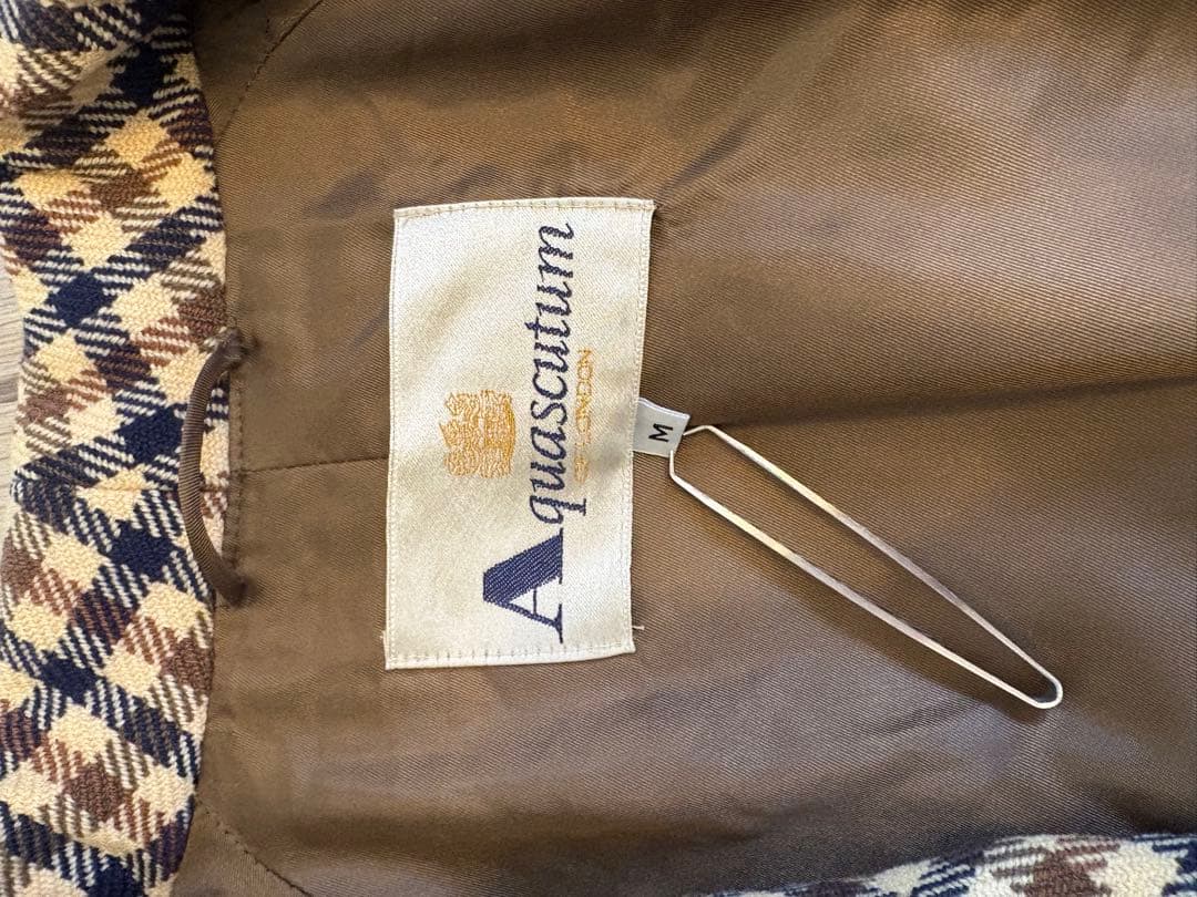 アクアスキュータム　ガンクラブチェック　ガウンコート