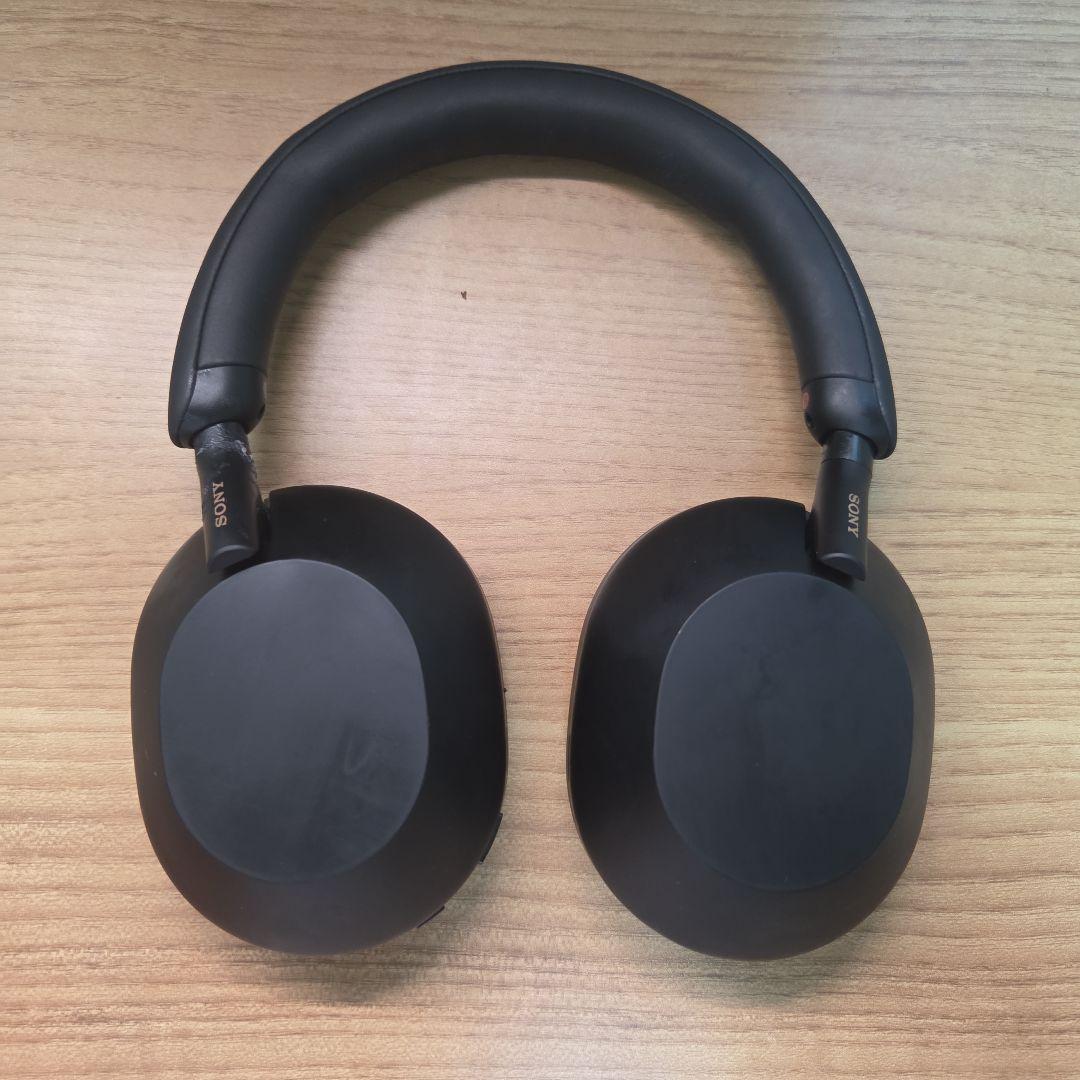 SONY WH-1000XM5 接着跡あり ケース付 黒 ワイヤレスヘッドホン