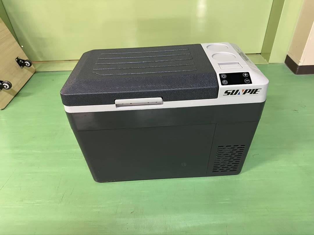 407 車載冷蔵庫 バッテリー内蔵 30L ポータブル 冷凍冷蔵庫