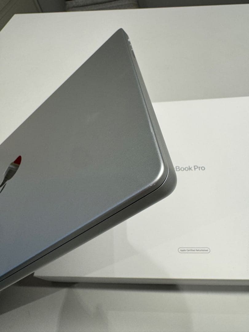 Macbook pro m3max 16インチ36GB 1TB AC+付き