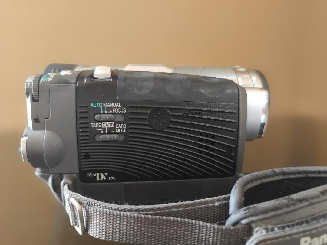 【動作確認済】Panasonic NV-GS70 3CCD ビデオカメラ