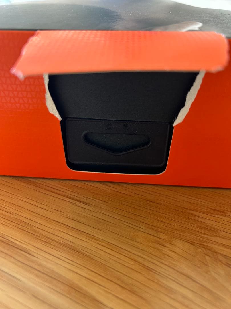 ネックスピーカー　JBL SOUNDGEAR BTA HARMAN