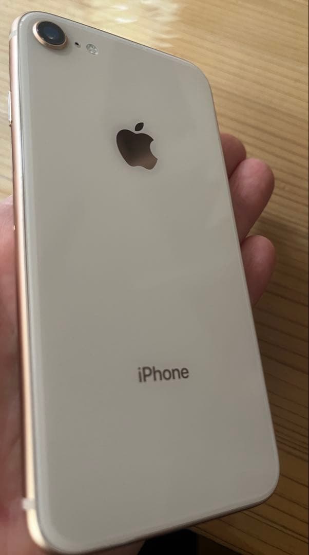 iPhone8 64GB 本体 ピンクゴールド