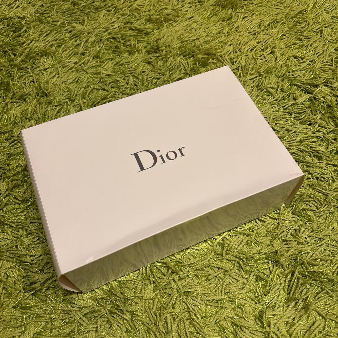 【Dior】新品✨トラベルポーチ　バック　化粧ポーチ　大容量　上品黒青カラー